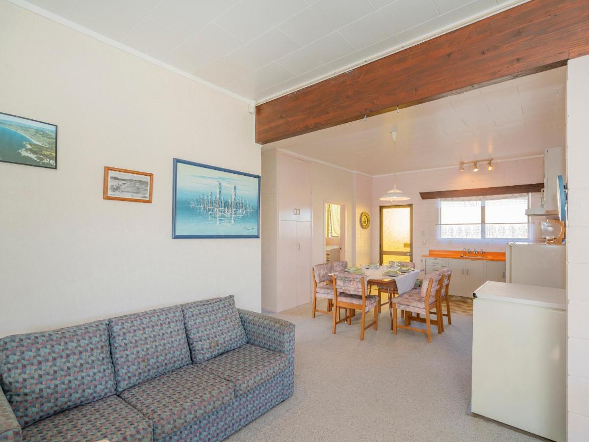 Cosy At Cooks - Cooks Beach Downstairs Unit Esterno foto