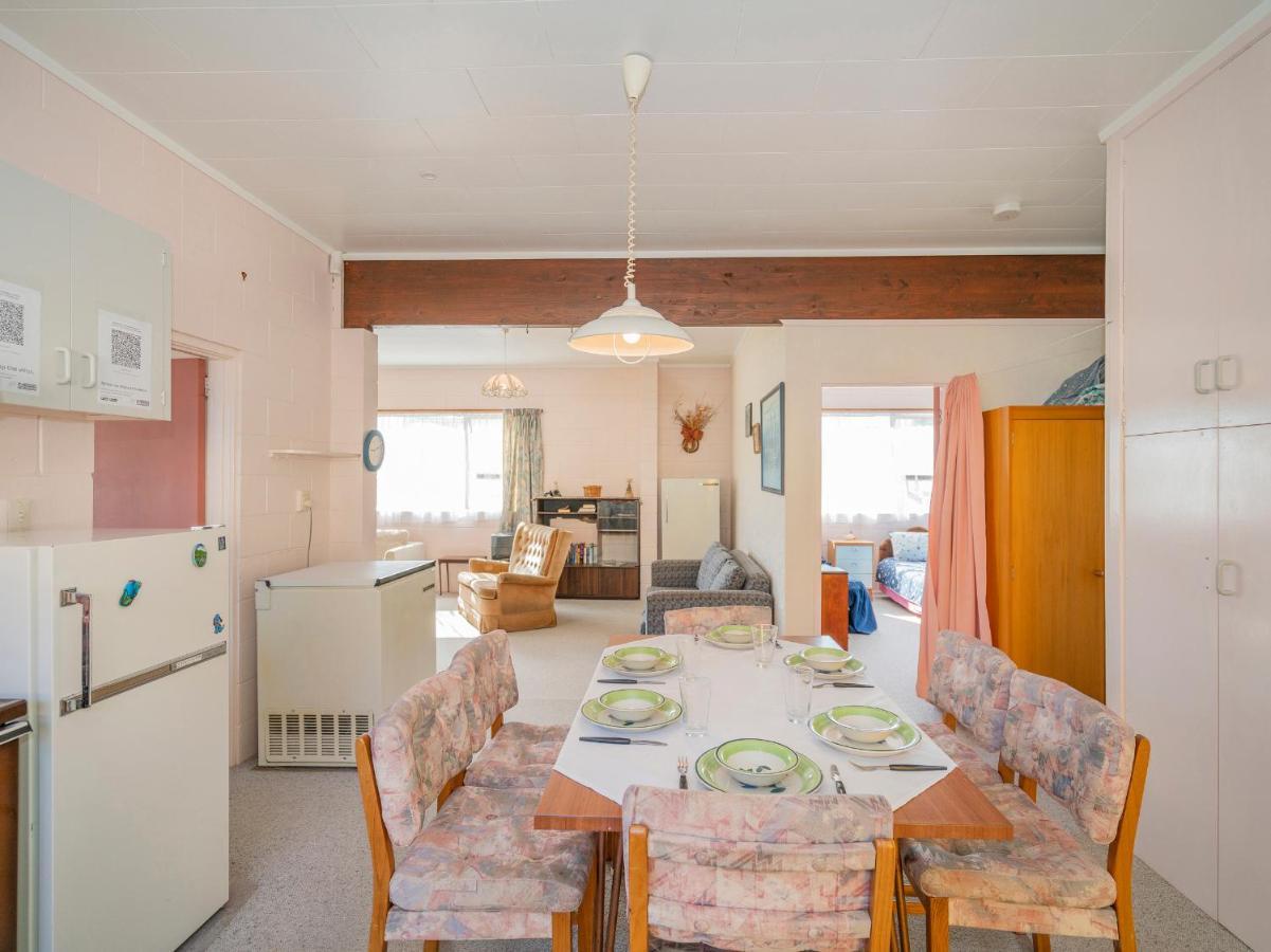 Cosy At Cooks - Cooks Beach Downstairs Unit Esterno foto