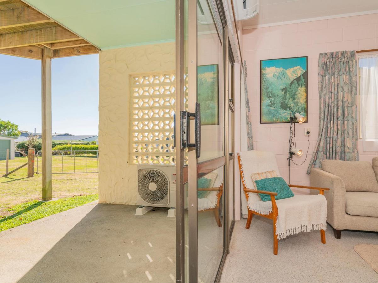 Cosy At Cooks - Cooks Beach Downstairs Unit Esterno foto