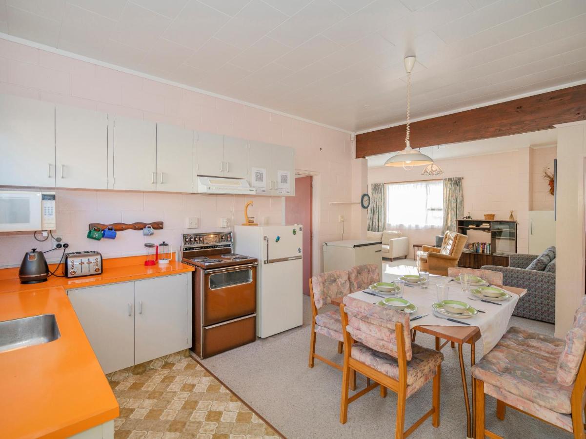Cosy At Cooks - Cooks Beach Downstairs Unit Esterno foto